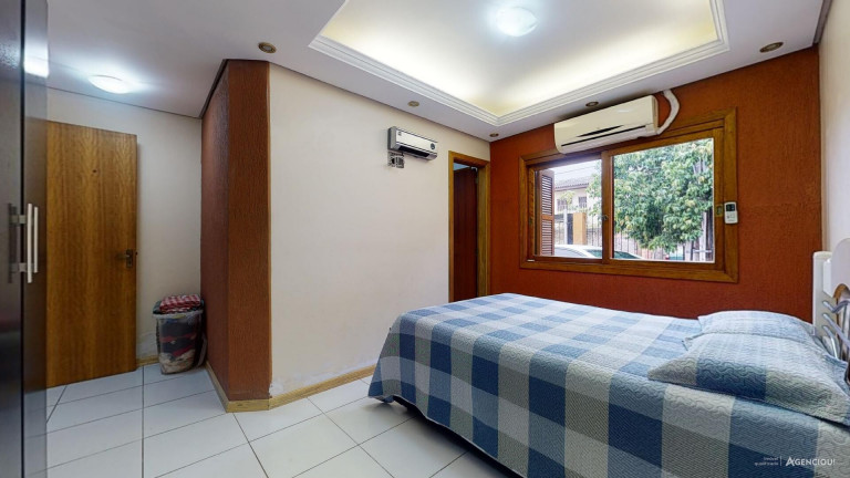 Imagem Casa com 3 Quartos à Venda, 160 m² em Agronomia - Porto Alegre Imagem Casa com 3 Quartos à Venda, 160 m² em Agronomia - Porto Alegre
