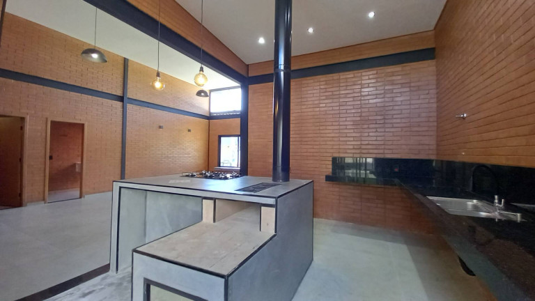 Imagem Casa com 3 Quartos à Venda, 300 m² em Bairro Dos Guedes - Tremembé Imagem Casa com 3 Quartos à Venda, 300 m² em Bairro Dos Guedes - Tremembé