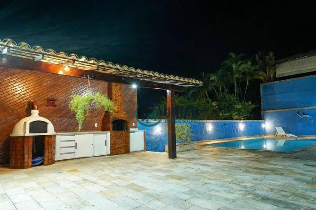Imagem Casa com 4 Quartos à Venda, 419 m² em Maria Paula - Niterói