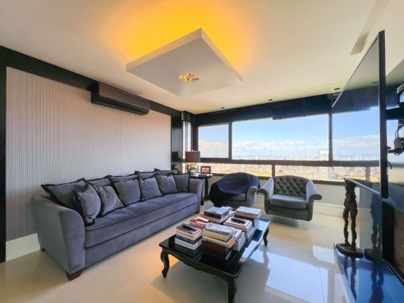 Imagem Apartamento com 3 Quartos à Venda, 160 m² em Moinhos De Vento - Porto Alegre