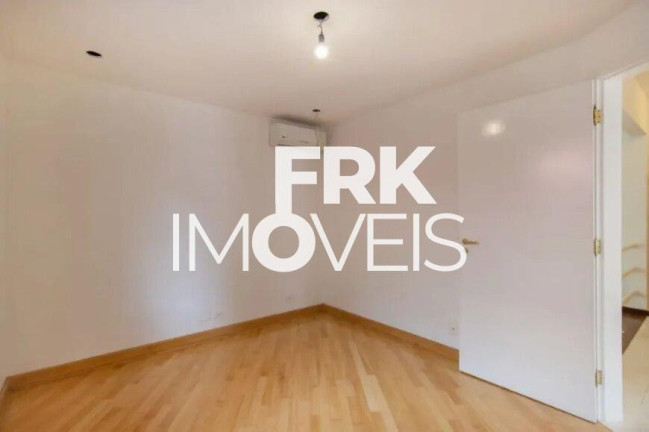 Imagem Casa com 4 Quartos à Venda, 460 m² em Jardim Leonor - São Paulo Imagem Casa com 4 Quartos à Venda, 460 m² em Jardim Leonor - São Paulo