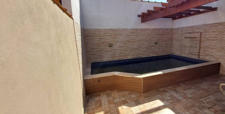 Imagem Casa com 2 Quartos à Venda, 150 m² em Nova Itanhaém - Itanhaém Imagem Casa com 2 Quartos à Venda, 150 m² em Nova Itanhaém - Itanhaém