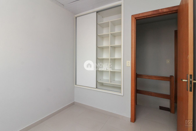 Imagem Casa com 2 Quartos à Venda, 60 m² Imagem Casa com 2 Quartos à Venda, 60 m²