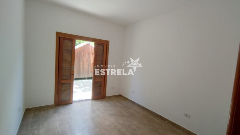 Imagem Casa com 6 Quartos à Venda, 285 m² em Chácara Remanso - Vargem Grande Paulista Imagem Casa com 6 Quartos à Venda, 285 m² em Chácara Remanso - Vargem Grande Paulista