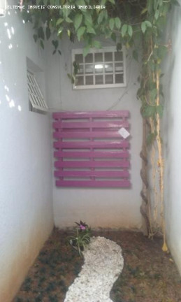 Imagem Casa com 4 Quartos à Venda, 120 m² em Vila Paulista - Taubaté Imagem Casa com 4 Quartos à Venda, 120 m² em Vila Paulista - Taubaté