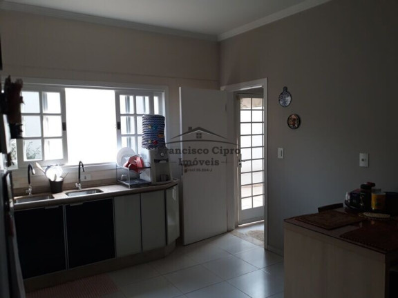 Imagem Sobrado com 3 Quartos à Venda, 328 m² em Portal Das Colinas - Guaratinguetá Imagem Sobrado com 3 Quartos à Venda, 328 m² em Portal Das Colinas - Guaratinguetá