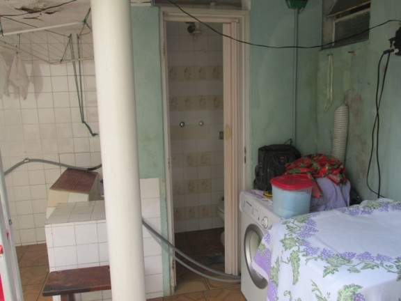 Imagem Casa com 2 Quartos à Venda, 90 m² em Campo Grande - Santos