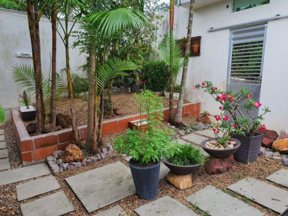 Imagem Casa com 3 Quartos à Venda, 123 m² em Tarumã - Manaus Imagem Casa com 3 Quartos à Venda, 123 m² em Tarumã - Manaus
