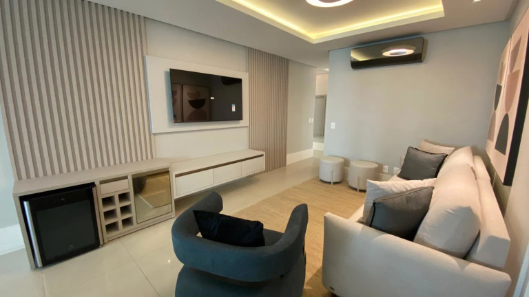 Imagem Apartamento com 3 Quartos à Venda, 138 m² em Centro - Balneário Camboriú Imagem Apartamento com 3 Quartos à Venda, 138 m² em Centro - Balneário Camboriú