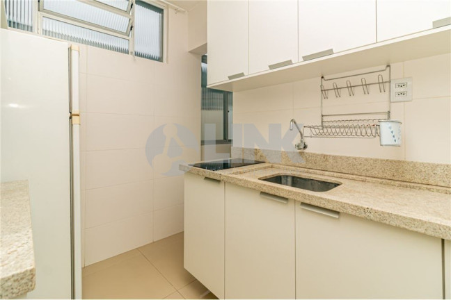 Imagem Apartamento com 2 Quartos à Venda, 48 m² em Medianeira - Porto Alegre Imagem Apartamento com 2 Quartos à Venda, 48 m² em Medianeira - Porto Alegre