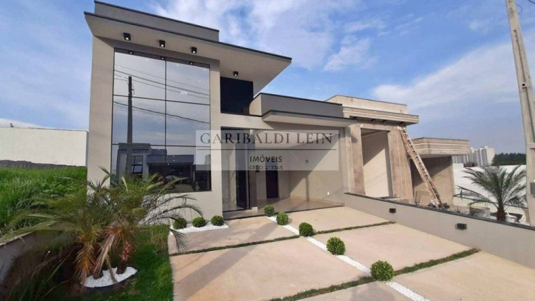 Imagem Casa com 3 Quartos à Venda, 136 m² em Centro - Indaiatuba Imagem Casa com 3 Quartos à Venda, 136 m² em Centro - Indaiatuba
