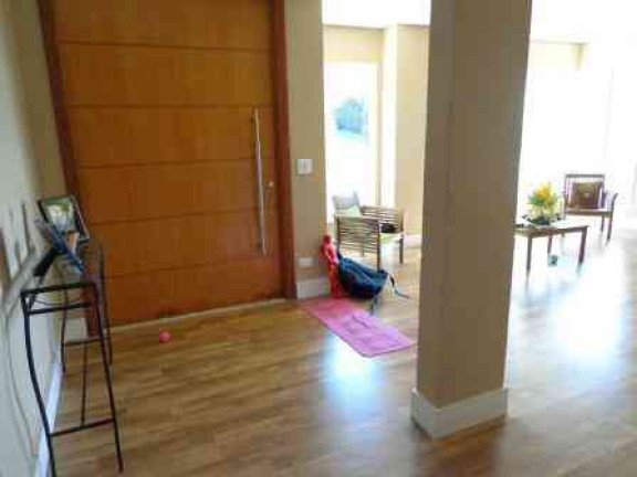 Imagem Casa com 3 Quartos à Venda, 213 m² em Aruã - Mogi Das Cruzes Imagem Casa com 3 Quartos à Venda, 213 m² em Aruã - Mogi Das Cruzes