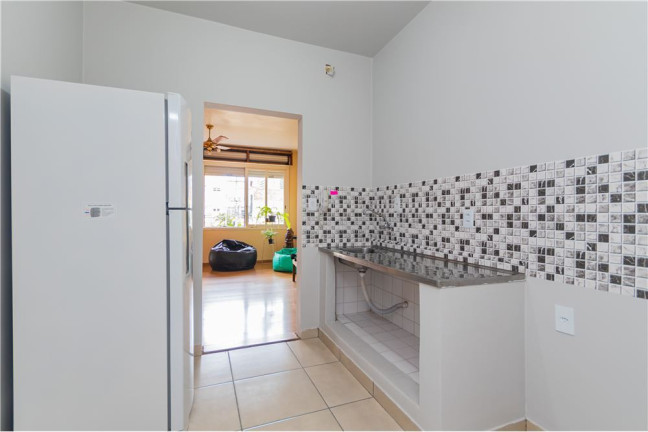 Imagem Imóvel com 2 Quartos à Venda, em Menino Deus - Porto Alegre Imagem Imóvel com 2 Quartos à Venda, em Menino Deus - Porto Alegre