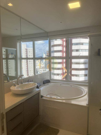 Imagem Apartamento com 4 Quartos à Venda, em Centro - Balneário Camboriú Imagem Apartamento com 4 Quartos à Venda, em Centro - Balneário Camboriú
