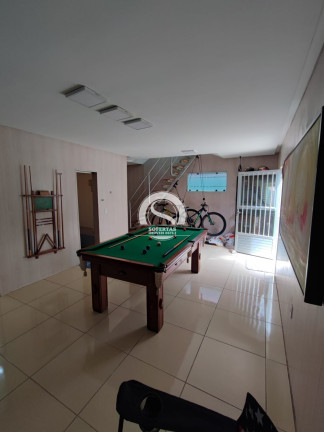 Imagem Casa com 3 Quartos à Venda, 496 m² Imagem Casa com 3 Quartos à Venda, 496 m²