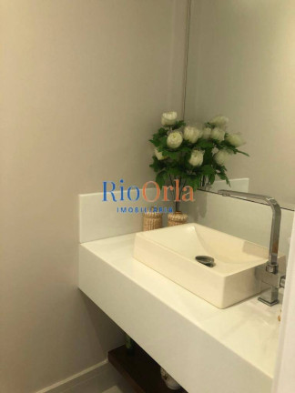 Imagem Apartamento com 4 Quartos à Venda, 172 m² em Barra Da Tijuca - Rio De Janeiro