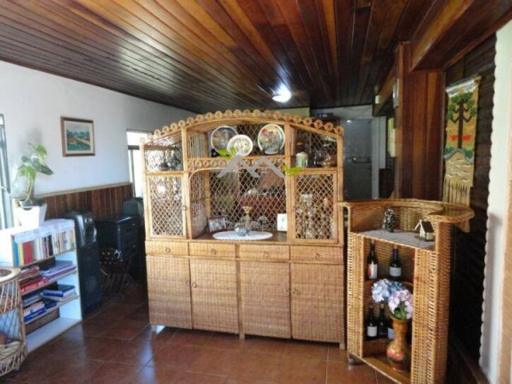 Imagem Casa com 4 Quartos à Venda, 310 m² em Passos Da Mantiqueira - Campos Do Jordão Imagem Casa com 4 Quartos à Venda, 310 m² em Passos Da Mantiqueira - Campos Do Jordão