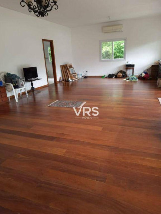 Imagem Casa com 4 Quartos à Venda, 354 m² em Albuquerque - Teresópolis Imagem Casa com 4 Quartos à Venda, 354 m² em Albuquerque - Teresópolis