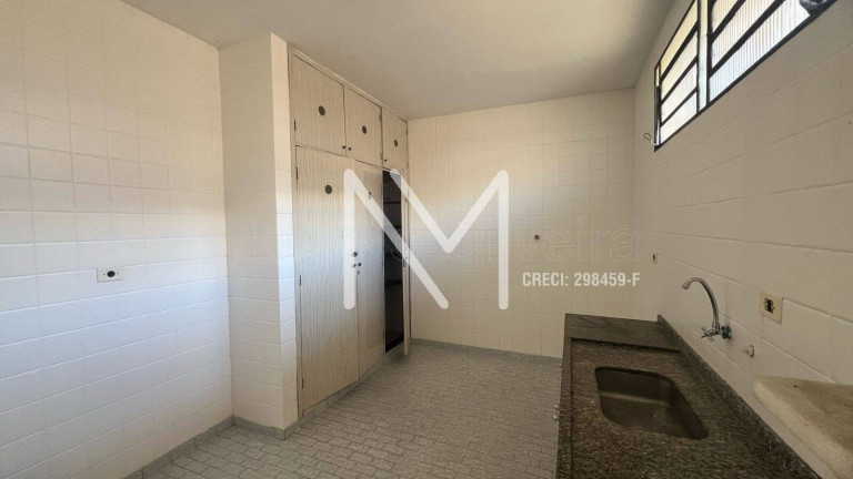 Imagem Casa com 3 Quartos à Venda, 160 m² em Jardim Aeroporto - São José Dos Campos Imagem Casa com 3 Quartos à Venda, 160 m² em Jardim Aeroporto - São José Dos Campos