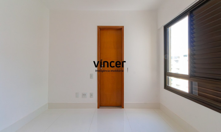 Imagem Casa com 3 Quartos à Venda, 106 m² em Setor Bueno - Goiânia Imagem Casa com 3 Quartos à Venda, 106 m² em Setor Bueno - Goiânia