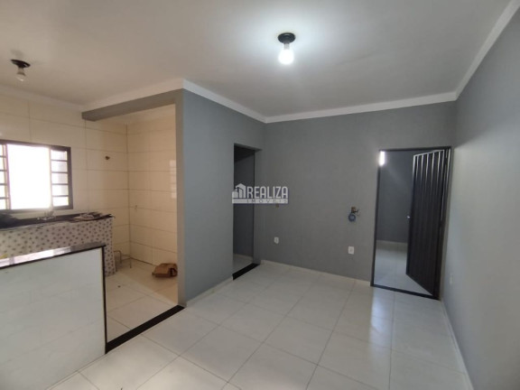Imagem Casa com 2 Quartos para Alugar, 150 m² em Conjunto Alfredo Freire - Uberaba Imagem Casa com 2 Quartos para Alugar, 150 m² em Conjunto Alfredo Freire - Uberaba