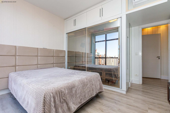 Imagem Apartamento com 3 Quartos à Venda, 402 m² em Batel - Curitiba