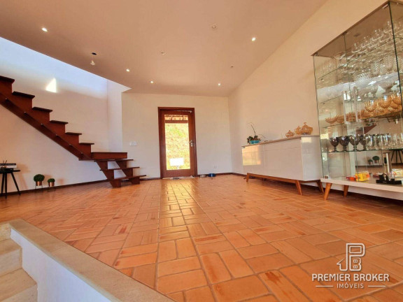 Imagem Casa com 4 Quartos à Venda, 600 m² em Quebra Frascos - Teresópolis