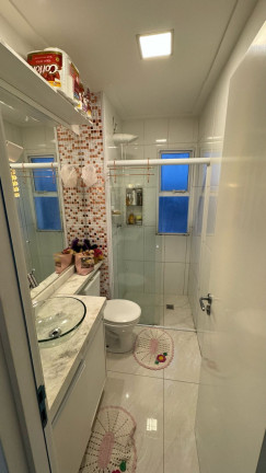 Imagem Apartamento com 2 Quartos à Venda, 54 m² em Vila Humaitá - Santo André