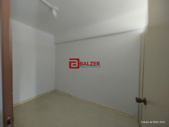 Imagem Sala Comercial à Venda, 35 m² em Centro - Florianópolis Imagem Sala Comercial à Venda, 35 m² em Centro - Florianópolis