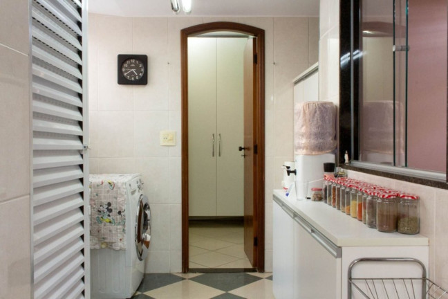 Imagem Apartamento com 3 Quartos à Venda, em Aclimação - São Paulo Imagem Apartamento com 3 Quartos à Venda, em Aclimação - São Paulo