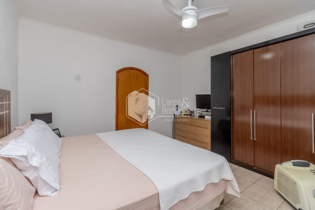 Imagem Imóvel com 4 Quartos à Venda, 233 m² em Vila Diva (zona Leste) - São Paulo Imagem Imóvel com 4 Quartos à Venda, 233 m² em Vila Diva (zona Leste) - São Paulo