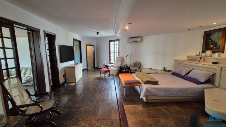 Imagem Casa com 5 Quartos à Venda, 600 m² em São Francisco - Niterói Imagem Casa com 5 Quartos à Venda, 600 m² em São Francisco - Niterói