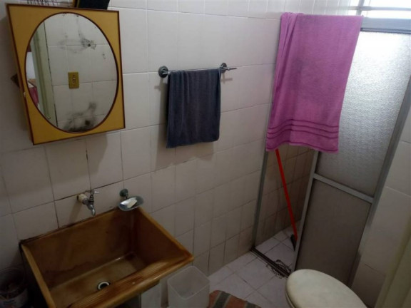 Imagem Kitnet com 1 Quarto à Venda, 26 m² Imagem Kitnet com 1 Quarto à Venda, 26 m²