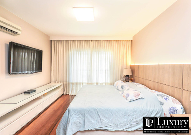 Imagem Apartamento com 3 Quartos à Venda, 226 m² em Vila Nova Conceição - São Paulo