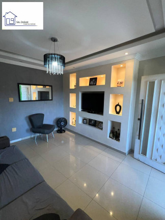 Imagem Casa com 3 Quartos à Venda, 220 m² em Curicica - Rio De Janeiro