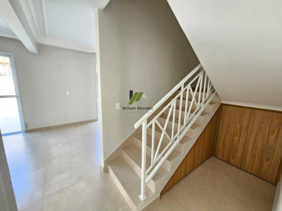 Imagem Casa de Condomínio com 3 Quartos à Venda, 129 m²