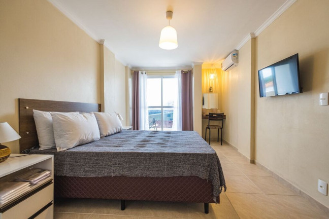 Imagem Casa com 6 Quartos à Venda, 420 m² em Ponta Das Canas - Florianópolis Imagem Casa com 6 Quartos à Venda, 420 m² em Ponta Das Canas - Florianópolis