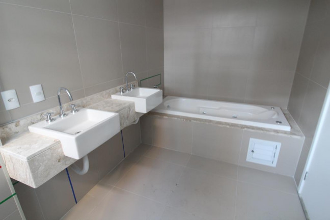 Imagem Apartamento com 4 Quartos à Venda, 229 m² em Meireles - Fortaleza