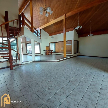 Imagem Casa com 3 Quartos à Venda, 400 m² em Jardim Das Nações - Taubaté Imagem Casa com 3 Quartos à Venda, 400 m² em Jardim Das Nações - Taubaté