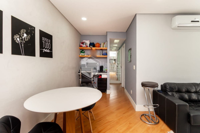 Imagem Apartamento com 2 Quartos à Venda, 60 m² em Moema - São Paulo