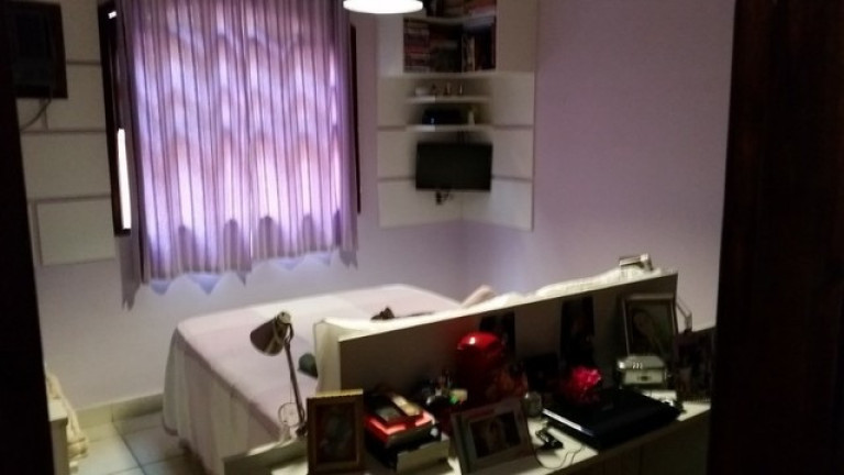 Imagem Casa com 3 Quartos à Venda, 525 m² em Maria Paula - Niterói Imagem Casa com 3 Quartos à Venda, 525 m² em Maria Paula - Niterói