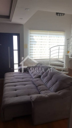 Imagem Sobrado com 3 Quartos à Venda, 248 m² em Parque Guarani - Joinville Imagem Sobrado com 3 Quartos à Venda, 248 m² em Parque Guarani - Joinville