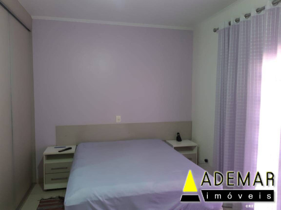 Imagem Casa com 3 Quartos à Venda, 250 m² em Piraporinha - Diadema