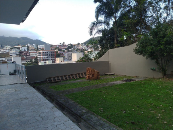 Imagem Edifício Residencial com 11 Quartos à Venda, 1.040 m² em Carvoeira - Florianópolis Imagem Edifício Residencial com 11 Quartos à Venda, 1.040 m² em Carvoeira - Florianópolis