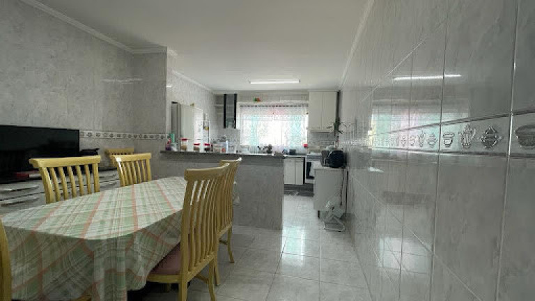 Imagem Imóvel com 3 Quartos à Venda, 240 m² em água Fria - São Paulo