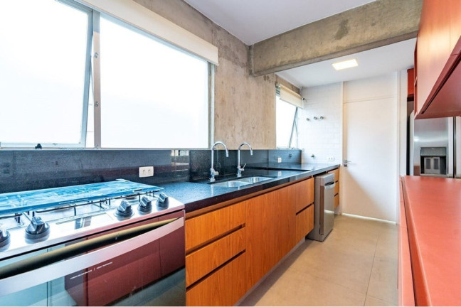 Imagem Imóvel com 3 Quartos à Venda, 121 m² em Moema - São Paulo