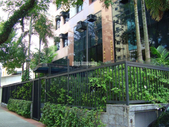 Imagem Imóvel Comercial à Venda ou Locação, 32 m² em Vila Olímpia - São Paulo Imagem Imóvel Comercial à Venda ou Locação, 32 m² em Vila Olímpia - São Paulo