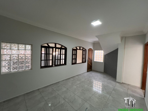 Imagem Casa com 3 Quartos à Venda, 180 m² em Jardim Recreio - Bragança Paulista Imagem Casa com 3 Quartos à Venda, 180 m² em Jardim Recreio - Bragança Paulista
