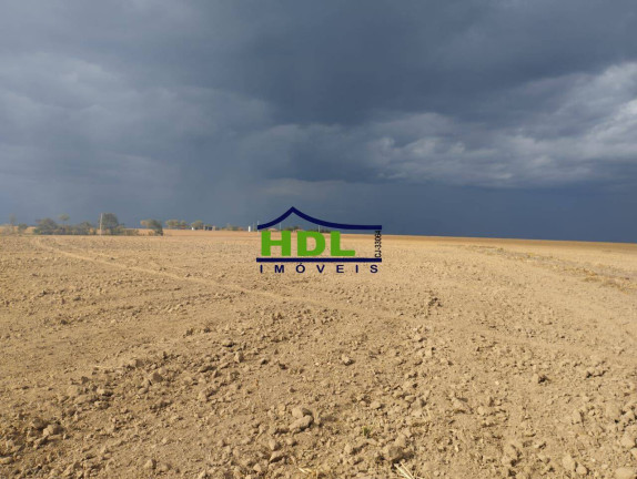 Imagem Fazenda à Venda, 487 m² em Hidrolândia