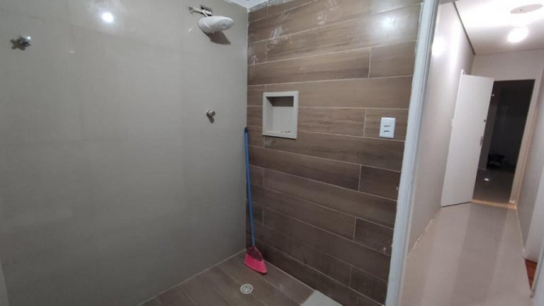 Imagem Apartamento com 2 Quartos à Venda, 70 m² em Embaré - Santos